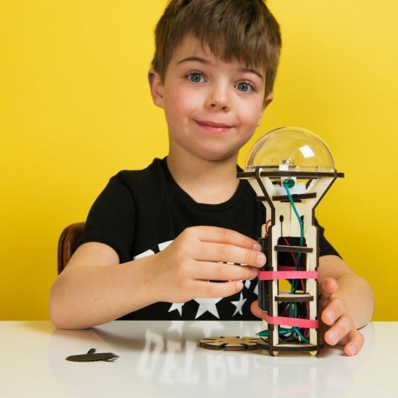 Kit éducatif Construis une lampe torche - Jeux éducatifs Jeux et